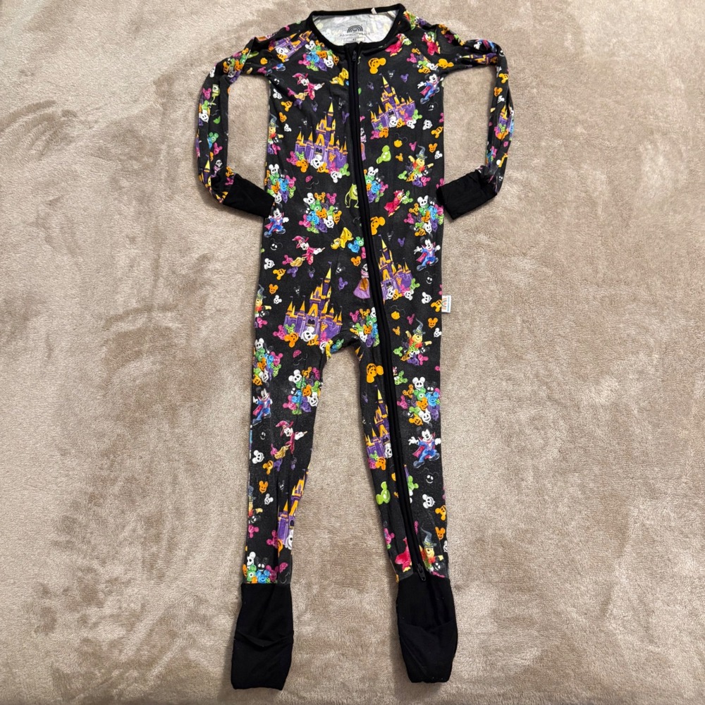 Bamboo Bliss Halloween Disney Characters Bamboo Zip Sleeper 4T Black Multi